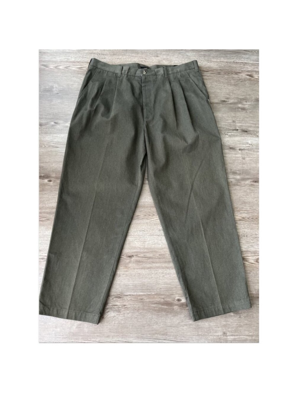 Cambridge Classics Pleated Dress Pants Mens 42x30 Olive Wrinkle Free Cuffed NWT